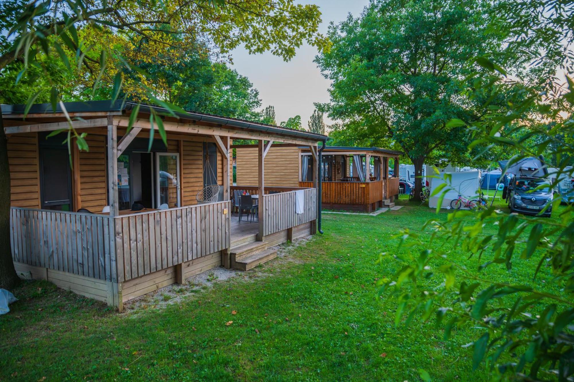 Camp Velenje Hotel Kültér fotó