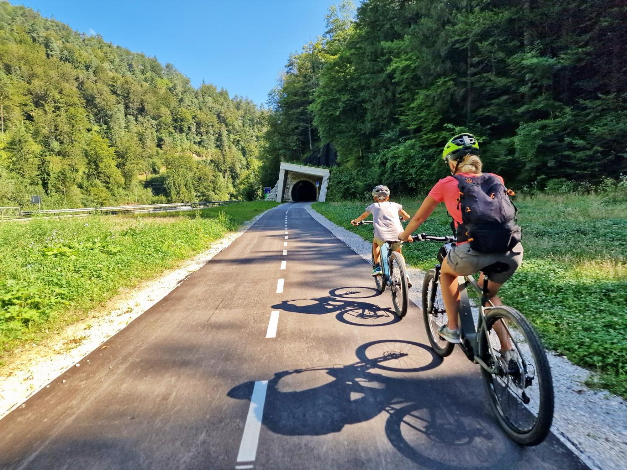 Camp Velenje Hotel Kültér fotó
