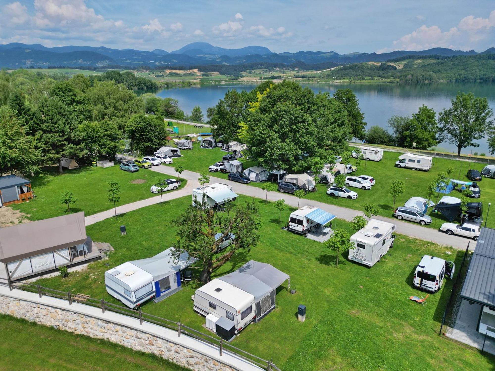 Camp Velenje Hotel Kültér fotó